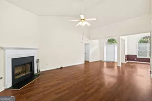 3245 Chandon Ln, Lawrenceville, GA 30044 - Photo 4
