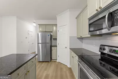 1488 Liberty Parkway NW, Atlanta, GA 30318 - Photo 8