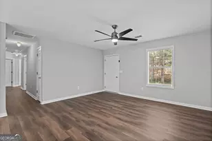 31 Pinelea Dr, Newnan, GA 30263 - Photo 8