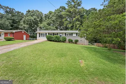 900 Carlton Drive SE, Conyers, GA 30094 - Photo 2