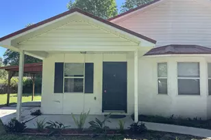 106 Royal Cir, Kingsland, GA 31548 - Photo 2