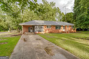 1106 Knoxville St, Fort Valley, GA 31030 - Photo 2