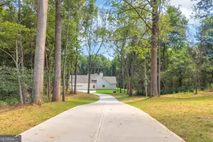 105 Carlan Rd, Commerce, GA 30530 - Photo 4