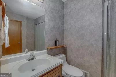 1065 Brown Duck Trail, Lawrenceville, GA 30043 - Photo 10