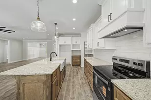2300 Thomas St, Adel, GA 31620 - Photo 12