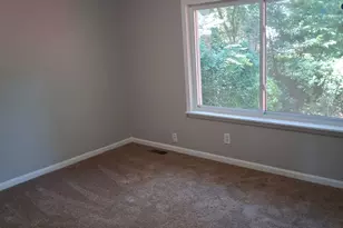 9109 Sterling Ridge Ln, Jonesboro, GA 30238 - Photo 16