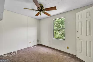 201 Midway Rd, Barnesville, GA 30204 - Photo 28