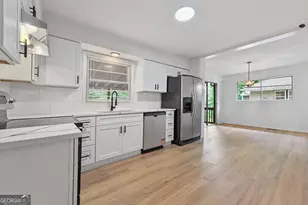 2529 Riggs Dr, East Point, GA 30344 - Photo 6