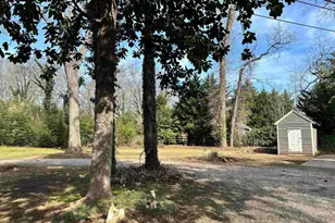 205 N 2nd St, Madison, GA 30650 - Photo 6