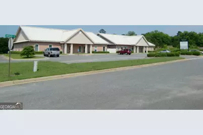 102 Corporate Square #A-C, Dublin, GA 31021 - Photo 2