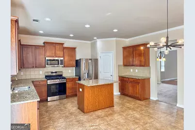402 Sweetwood Court, Lagrange, GA 30241 - Photo 8