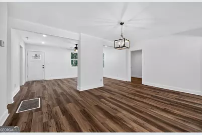 562 Marjorie Place, Macon, GA 31204 - Photo 8