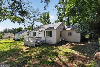 562 Marjorie Place, Macon, GA 31204 - Photo 6