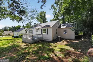 562 Marjorie Pl, Macon, GA 31204 - Photo 6