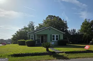 713 Thompson St, Vidalia, GA 30474 - Photo 2