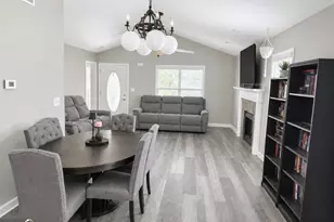 147 Wilder Way, Williamson, GA 30292 - Photo 2
