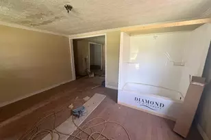 151 N 7th St, Cochran, GA 31014 - Photo 2