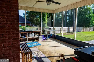 304 Victoria Cir, Warner Robins, GA 31088 - Photo 26