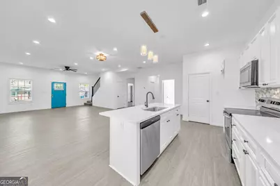 1136 Oak Knoll Terrace SE, Atlanta, GA 30315 - Photo 12