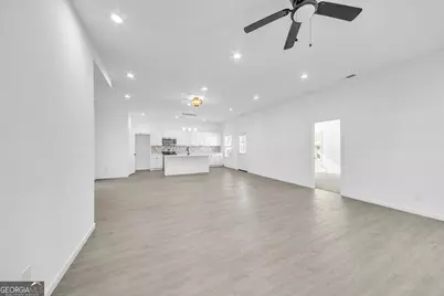 1136 Oak Knoll Terrace SE, Atlanta, GA 30315 - Photo 4