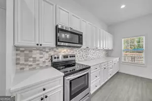1136 Oak Knoll Terrace SE, Atlanta, GA 30315 - Photo 14