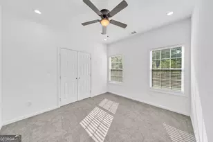 1136 Oak Knoll Terrace SE, Atlanta, GA 30315 - Photo 18