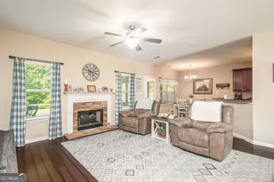178 Brandish Dr, Newnan, GA 30263 - Photo 6
