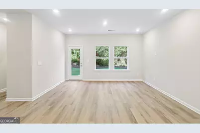 7860 Marie Way, Fairburn, GA 30213 - Photo 10