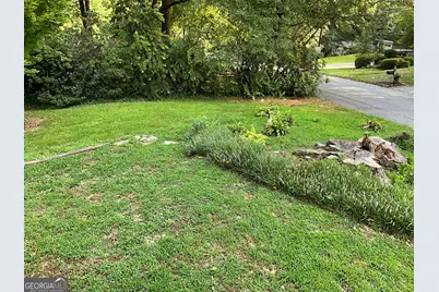 2704 Cove Circle NE, Brookhaven, GA 30319 - Photo 30
