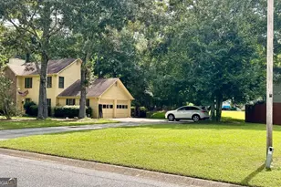 4980 Whitewater Dr, Peachtree Corners, GA 30092 - Photo 2