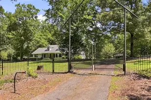 160 Caldwell Rd, Griffin, GA 30223 - Photo 1