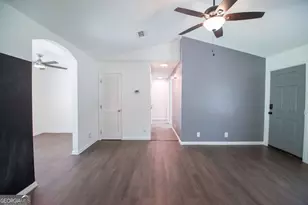 300 Village Dr, Woodbine, GA 31569 - Photo 4
