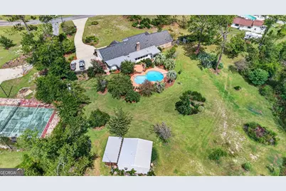 194 Forest Avenue, Baxley, GA 31513 - Photo 12