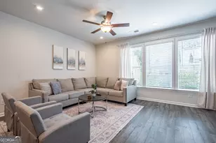290 Mahone Dr, Lilburn, GA 30047 - Photo 6