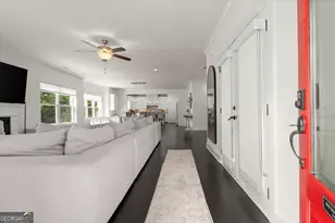 1940 Park Chase Ln NE, Atlanta, GA 30324 - Photo 2