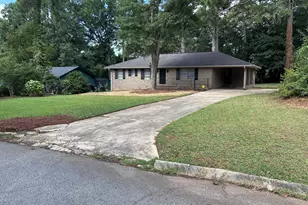 109 Forest Wood Dr, Griffin, GA 30223 - Photo 2