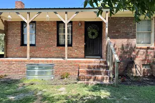 56 Cheek Ln, Canon, GA 30520 - Photo 2