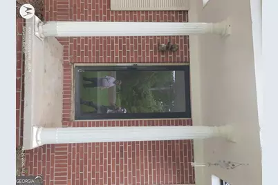 327 W Bonnell Street, Oxford, GA 30054 - Photo 2
