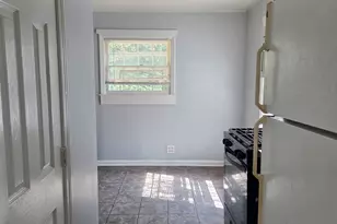 1693 John Calvin Ave, College Park, GA 30337 - Photo 12