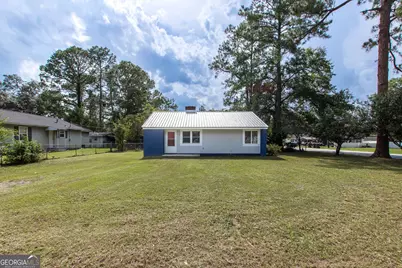 613 N Crawford Street, Waycross, GA 31503 - Photo 2
