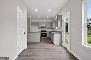 209 Roy Dr, Calhoun, GA 30701 - Photo 10