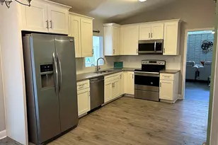 203 Pineview Dr, Warner Robins, GA 31088 - Photo 24