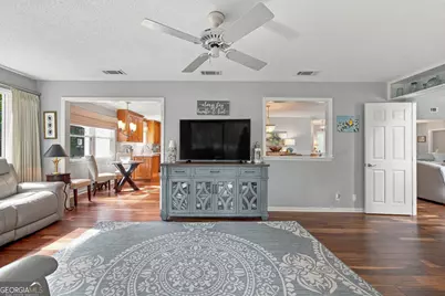 135 Colonial Drive, Saint Simons, GA 31522 - Photo 38
