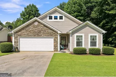 118 Meadowbrook Lane, Grantville, GA 30220 - Photo 1