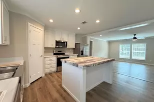 5240 Owens Rd, Blackshear, GA 31516 - Photo 6