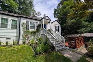626 N Gordon Circle, Hapeville, GA 30354 - Photo 1