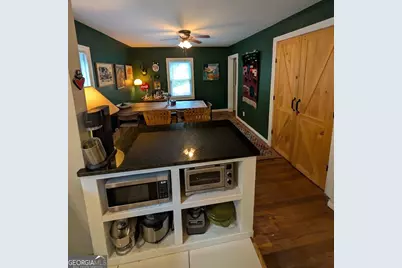 626 N Gordon Circle, Hapeville, GA 30354 - Photo 16