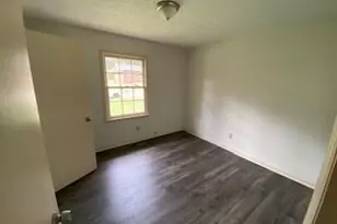 322 Parkway Pl, Monroe, GA 30655 - Photo 6