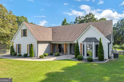 1360 Giles Road, Monroe, GA 30655 - Photo 8