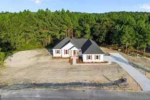 288 Caleb Cir, Jesup, GA 31545 - Photo 2